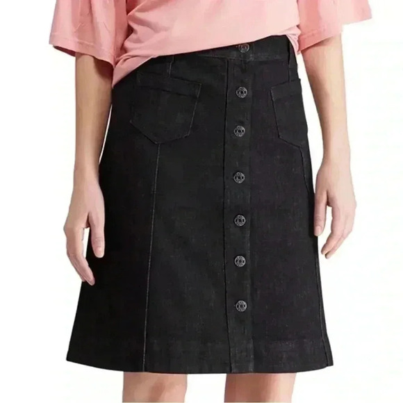 CHAPS Ralph Lauren mild wash blue 6 button 2 pocket denim  skirt 14 - Picture 1 of 5
